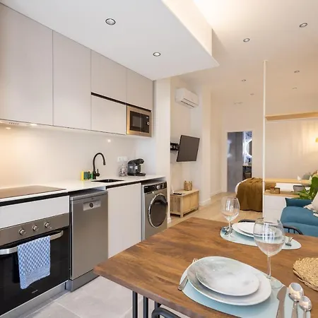 Florit Flats - The