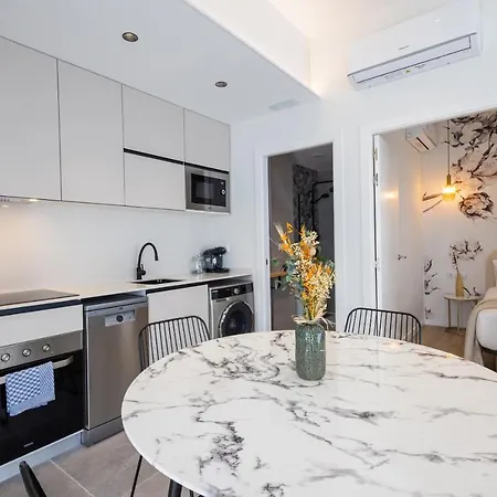 Florit Flats - The Апартаменты