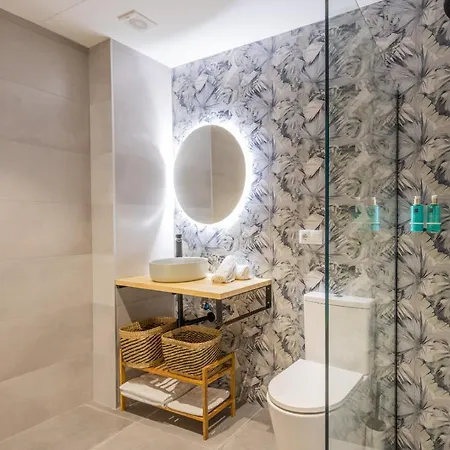 Florit Flats - The *